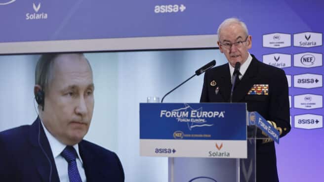 Teodoro López Calderón, jefe del JEMAD, el almirante general . El jefe del Estado Mayor de la Defensa (JEMAD), el almirante general Teodoro López Calderón, hablando en el Forum Europa