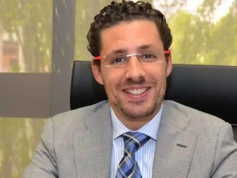 El juez tampoco encuentra dinero suficiente a Luceño para embargarle por las comisiones