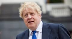 Boris Johnson planea enviar a Ruanda a los inmigrantes que cruzan el Canal de la Mancha