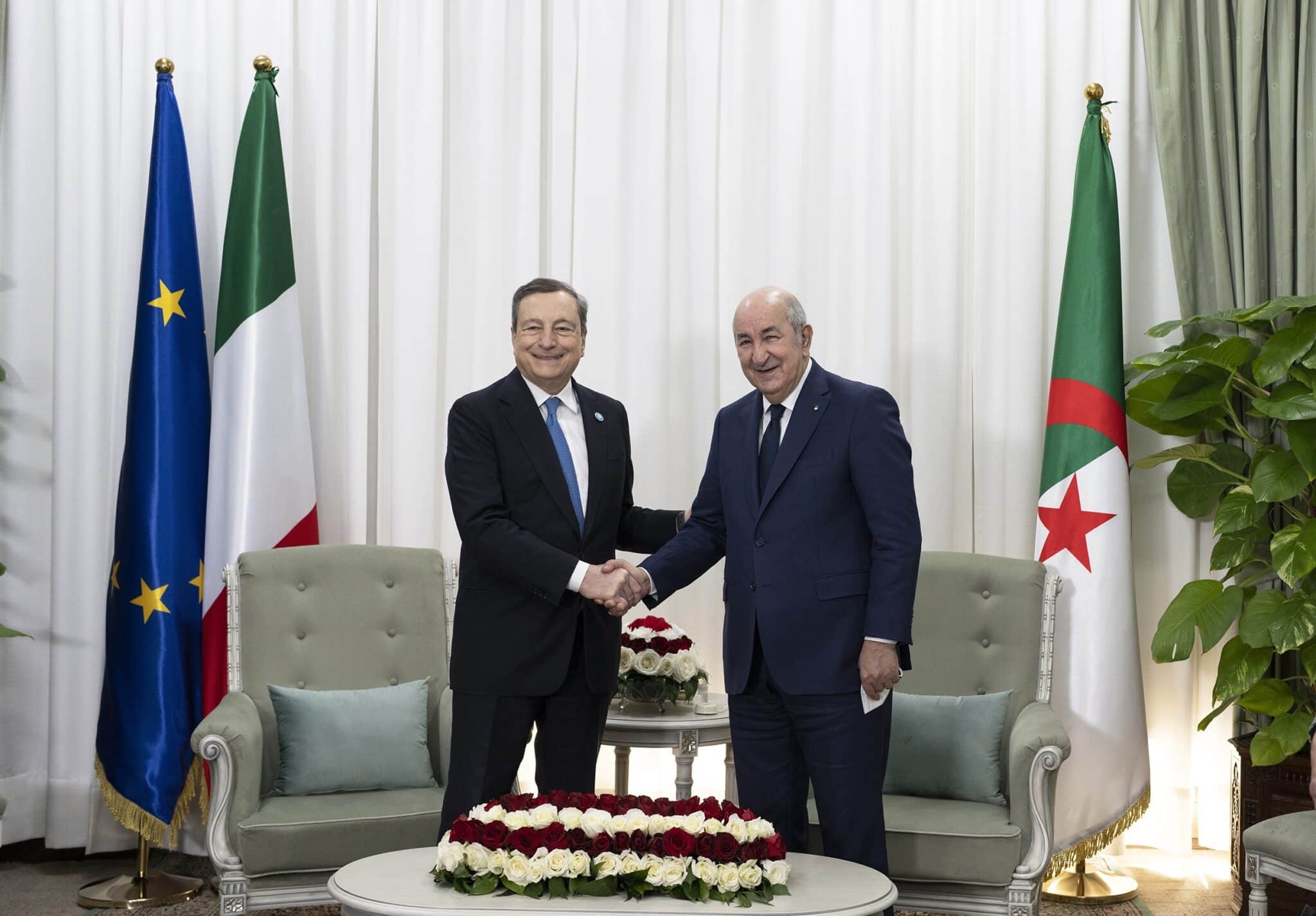Los primeros ministros de Italia y Argelia en un encuentro reciente