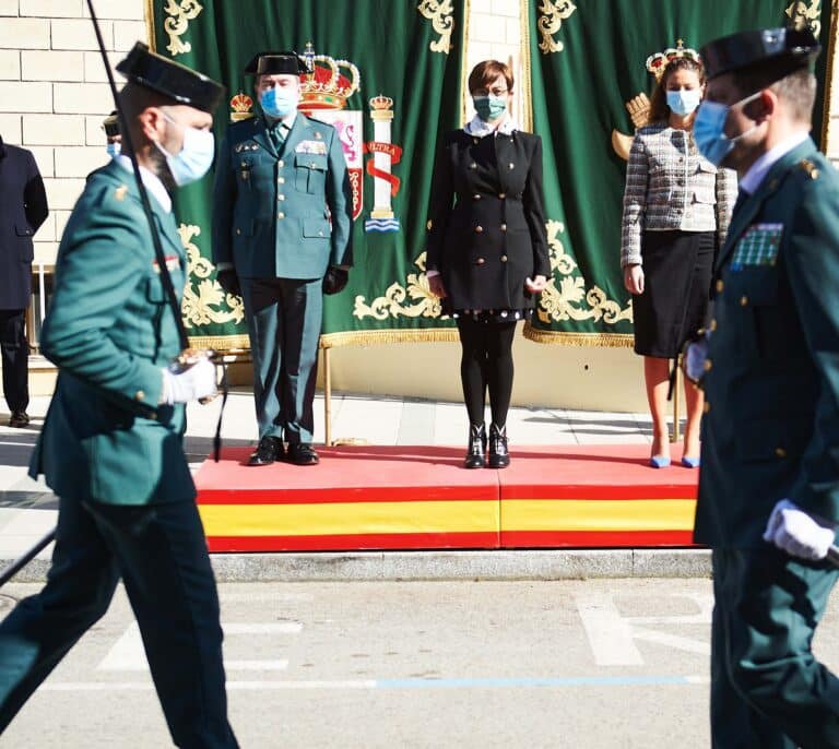 La Guardia Civil da instrucciones a sus agentes sobre cómo renunciar a los descansos acumulados