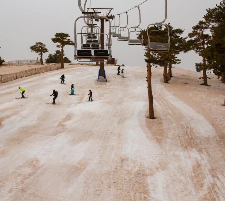 La estación del Puerto de Navacerrada clausura la temporada de esquí
