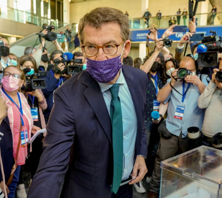 Feijóo, proclamado presidente del PP con el 98,35% de los votos
