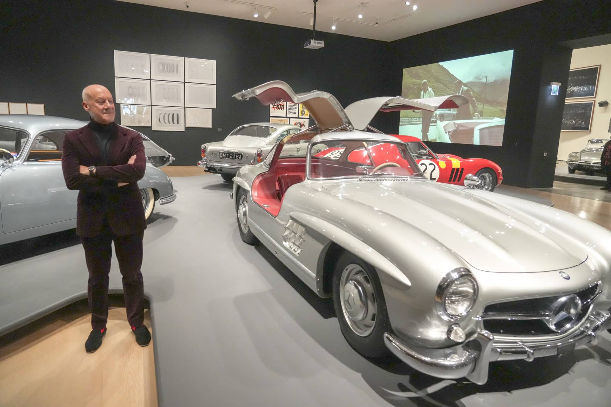 Los coches que revolucionaron el mundo de Norman Foster... y el nuestro