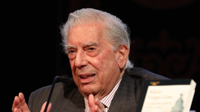 El escritor, político y periodista, Mario Vargas Llosa, presenta su libro ‘La mirada quieta (de Pérez Galdós)’