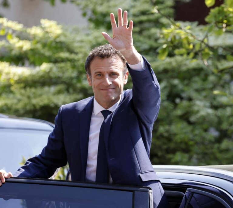 La participación en las elecciones francesas baja dos puntos respecto a la primera vuelta
