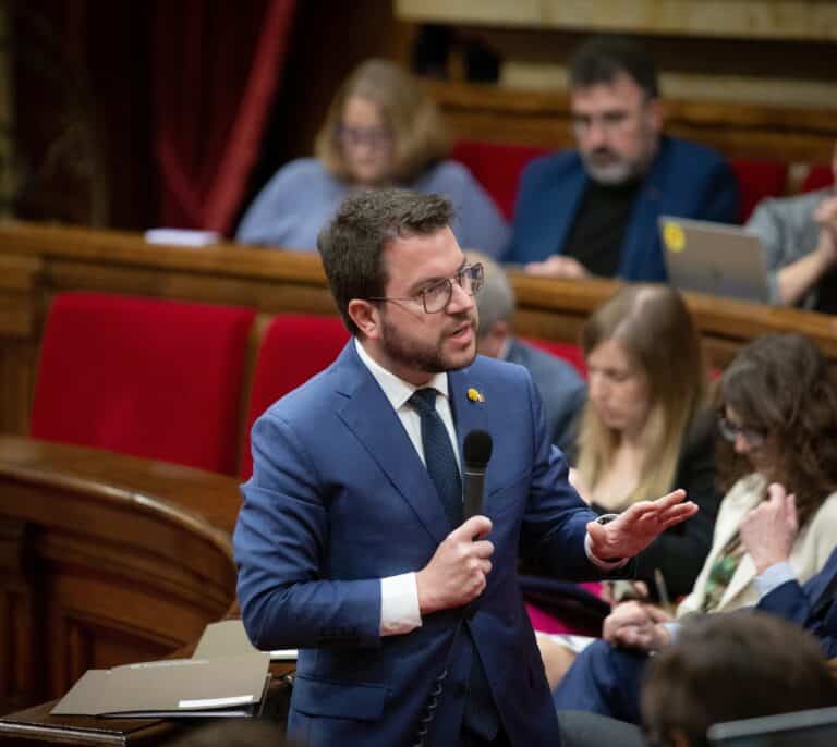 Aragonès exige más responsabilidades y "transparencia ante las filtraciones" sobre el espionaje