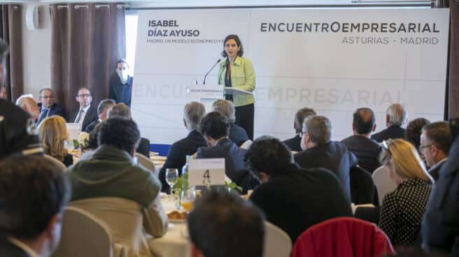 Ayuso presenta en Gijón el modelo económico y fiscal de la Comunidad de Madrid