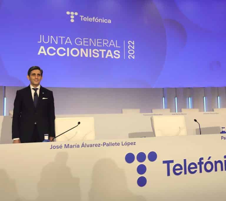 Telefónica explicará a los saudíes el nuevo plan estratégico y ofrecerá un solo asiento en el consejo de administración