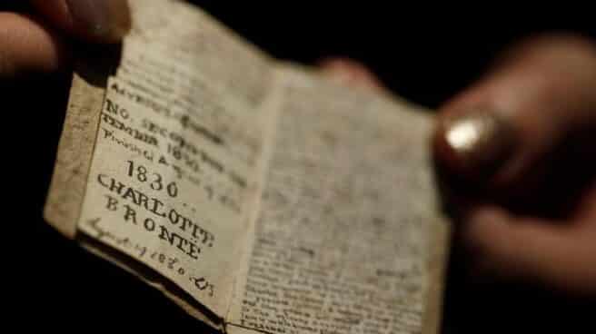 El manuscrito escrito por Charlotte Bronte.