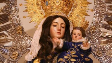 Cortan y roban la cabeza de una virgen con su corona en un pueblo de Badajoz