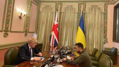 Boris Johnson viaja por sorpresa a Kiev para reunirse con Zelenski