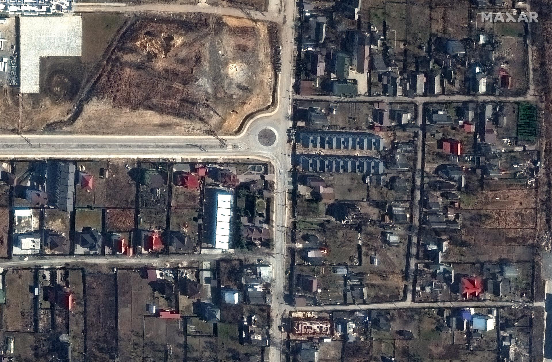 Imágenes por satélite tomadas en Bucha por la empresa Maxar Technologies.