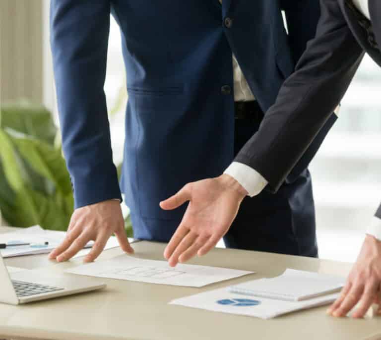 Las pymes, "asfixiadas": los costes laborales suben un 25% desde 2021 y la productividad cae