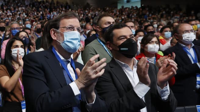 Rajoy y Moreno, en el Congreso del PP de Sevilla.