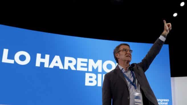 El presidente del PP, Alberto Núñez Feijóo, en el XX Congreso Nacional Extraordinario de Sevilla.