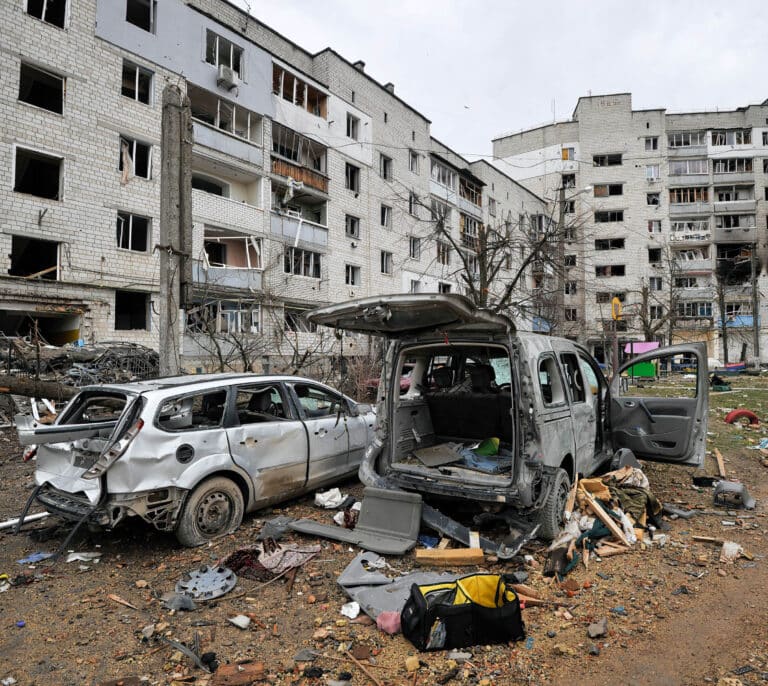 Once cadáveres hallados en un garaje a las afueras de Kiev