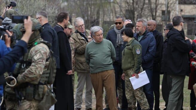 El secretario general de la ONU, António Guterres, en su visita a Borodyanka