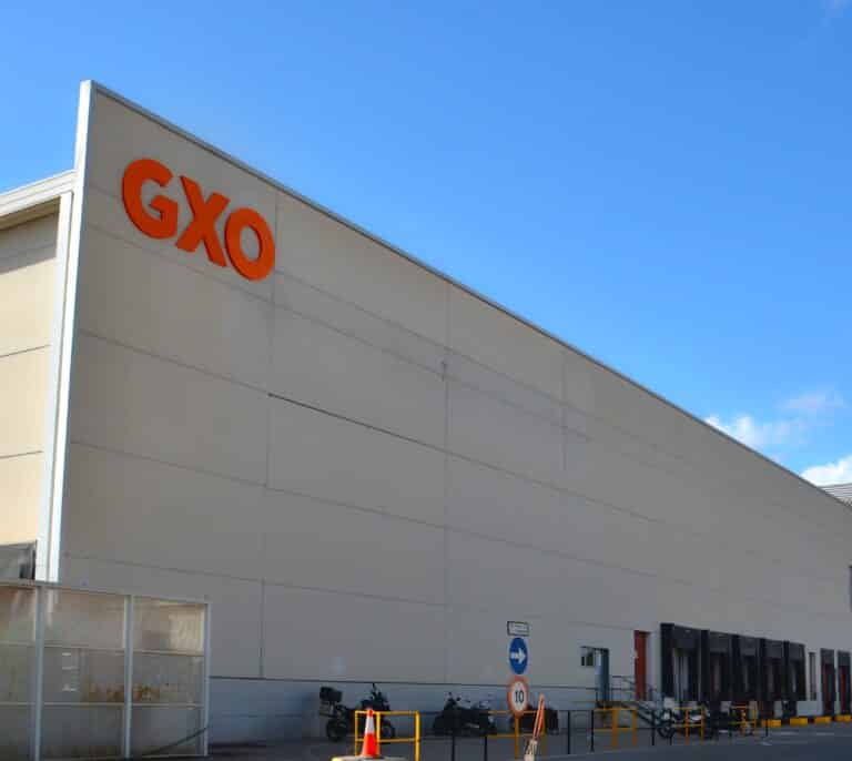 GXO consolida su alianza con Carrefour con dos nuevas operaciones de su rama logística en España