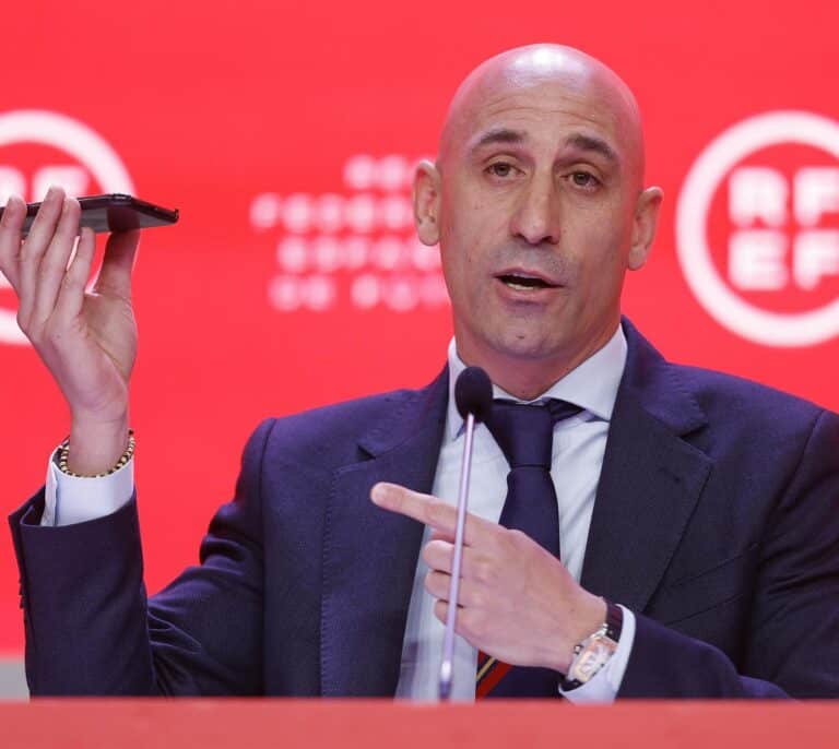 "Si el móvil de Rubiales fue hackeado por un programa como Pegasus, la Federación no pudo defenderse"