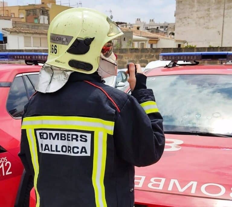 Dos personas graves tras quedar atrapadas al hundirse la planta baja de un hotel en Mallorca