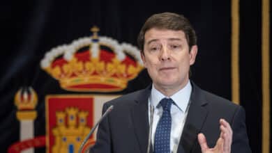 Mañueco, obligado a volverse por la nieve en la A6 cuando viajaba a Madrid para el Comité Ejecutivo del PP