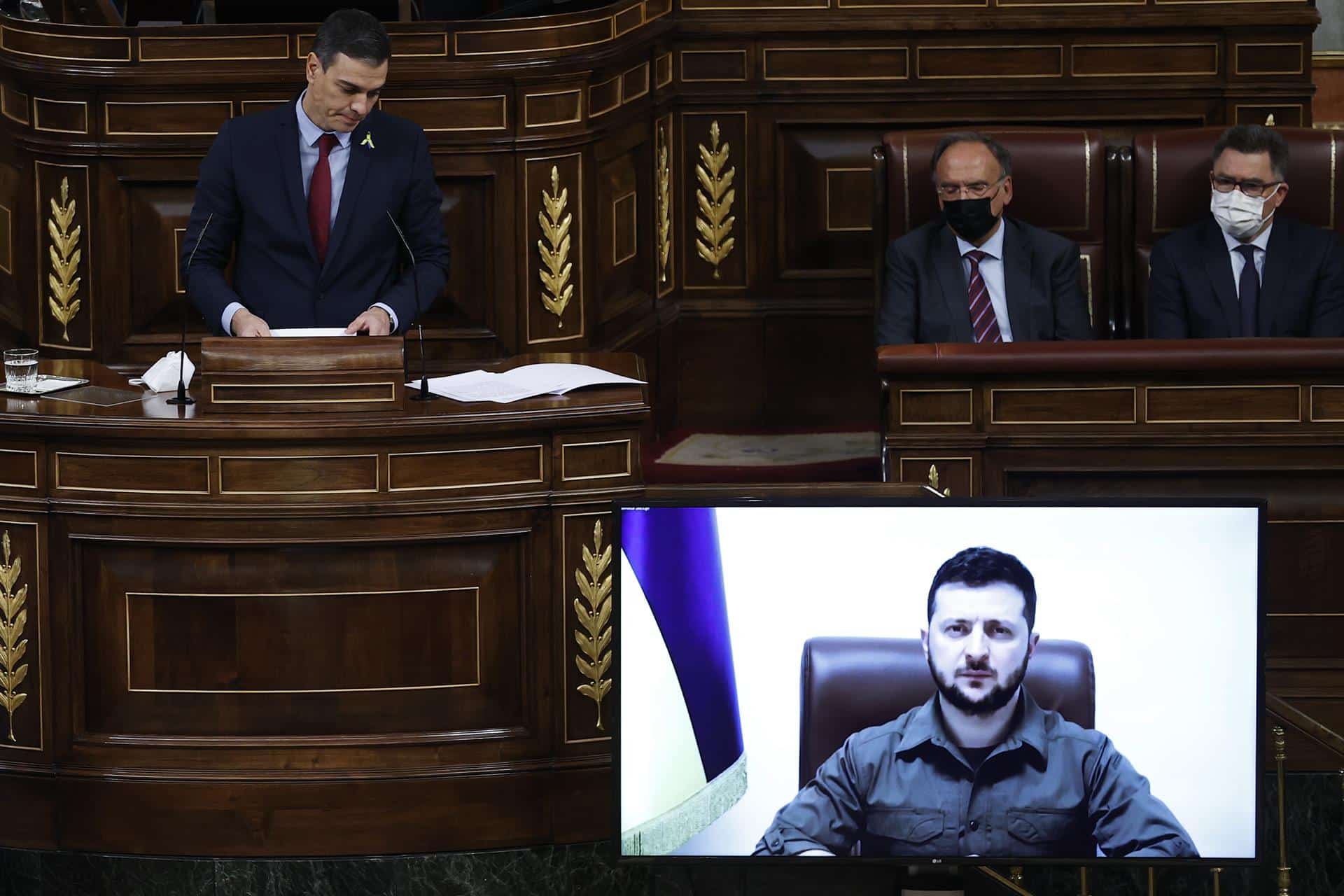 Pedro Sánchez interviene tras Volodimir Zelenski en el Congreso de los Diputados.