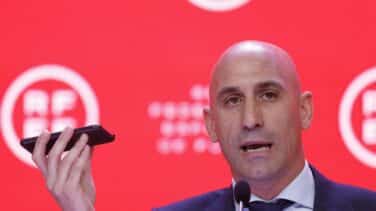 Rubiales: "La gestión de la Federación es clara, transparente y limpia y no hemos pagado un solo euro a Piqué"