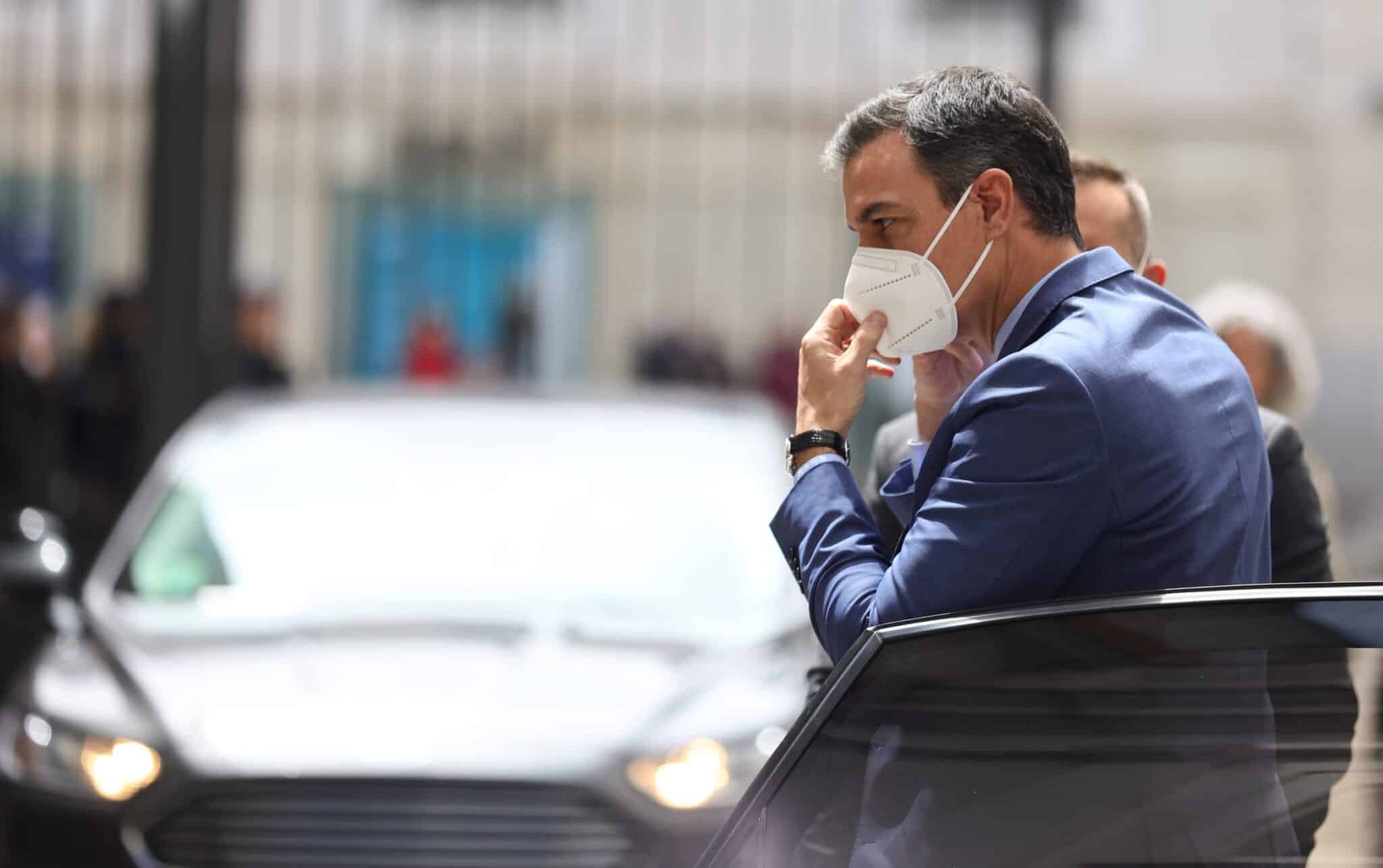 El presidente del Gobierno, Pedro Sánchez, a su llegada al Congreso de los Diputados para votar el decreto.