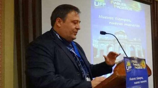 víctor-duque-juez-condena-mes-multa-desobediencia El secretario general de la UFP, Víctor Duque, en un congreso de su sindicato.