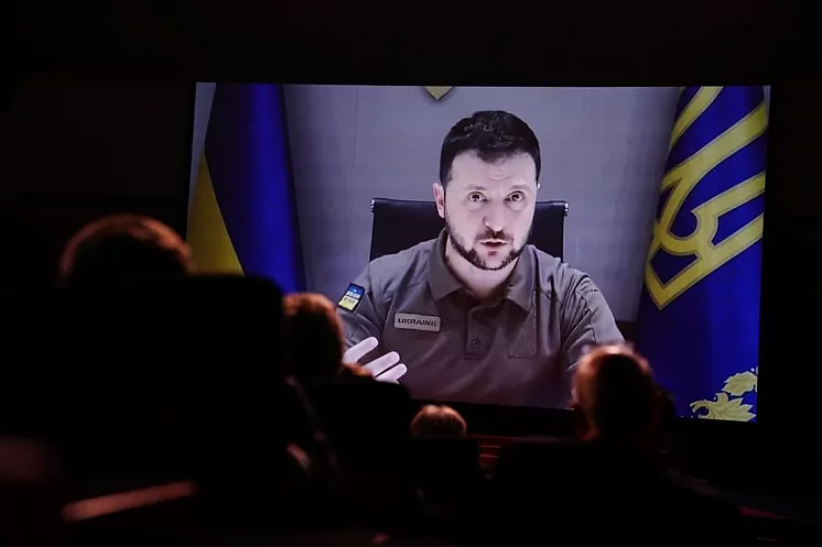 Volodímir Zelenski en su intervención en la ceremonia de apertura del Festival de Cine de Cannes 2022