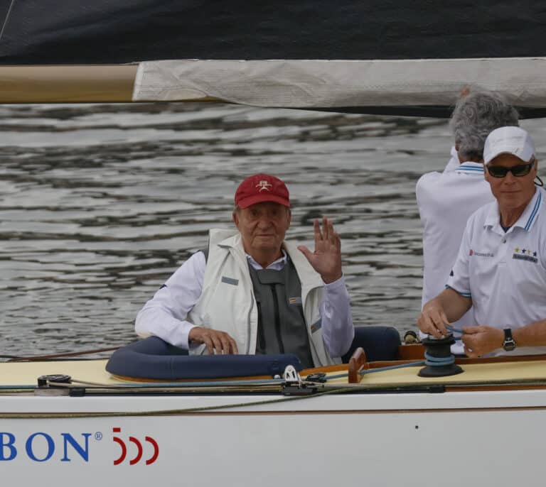 Juan Carlos I renuncia a recuperar los 65 millones donados a Corinna Larsen