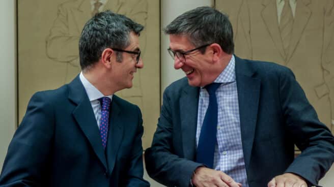 Bolaños comparece en la Comisión Constitucional del Congreso