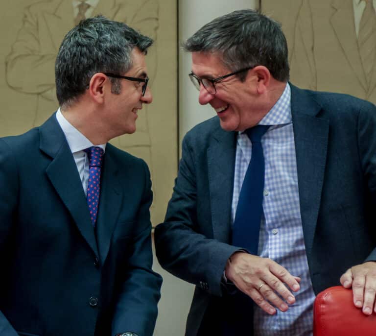 ERC da plantón a Bolaños y no acude a su comparecencia en el Congreso