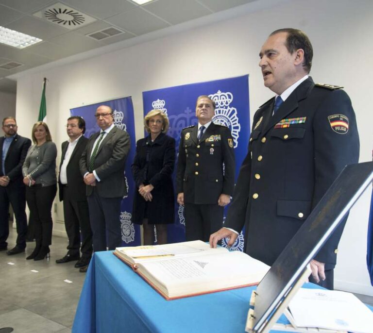 El SUP pide el desalojo de una vivienda asignada a un comisario por usarla un familiar