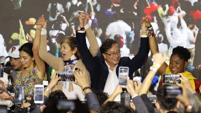 Elecciones presidenciales en Colombia Gustavo Petro celebra su primer puesto en la primera vuelta en Colombia