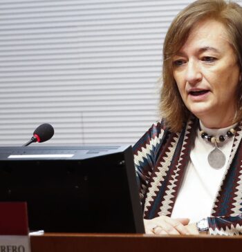 La autoridad fiscal modera el "optimismo" del Gobierno con el crecimiento y [...]