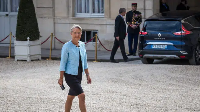 Macron nombra a Élizabeth Borne como primera ministra, la segunda mujer en tres décadas