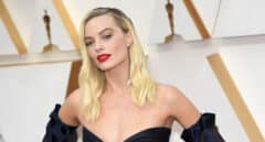 Margot Robbie toma el barco de Jack Sparrow y destrona a Johnny Depp de 'Piratas del Caribe'