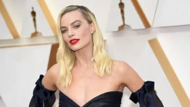 Margot Robbie toma el barco de Jack Sparrow y destrona a Johnny Depp de 'Piratas del Caribe'