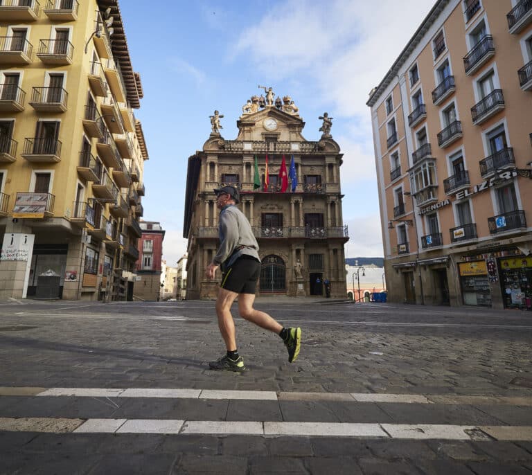 Los contagios de Covid se duplican en dos semanas en Navarra a las puertas de San Fermín