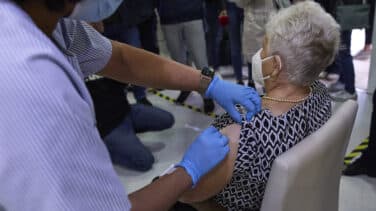 Los pacientes inmunodeprimidos preocupados por la eliminación de medidas frente al covid