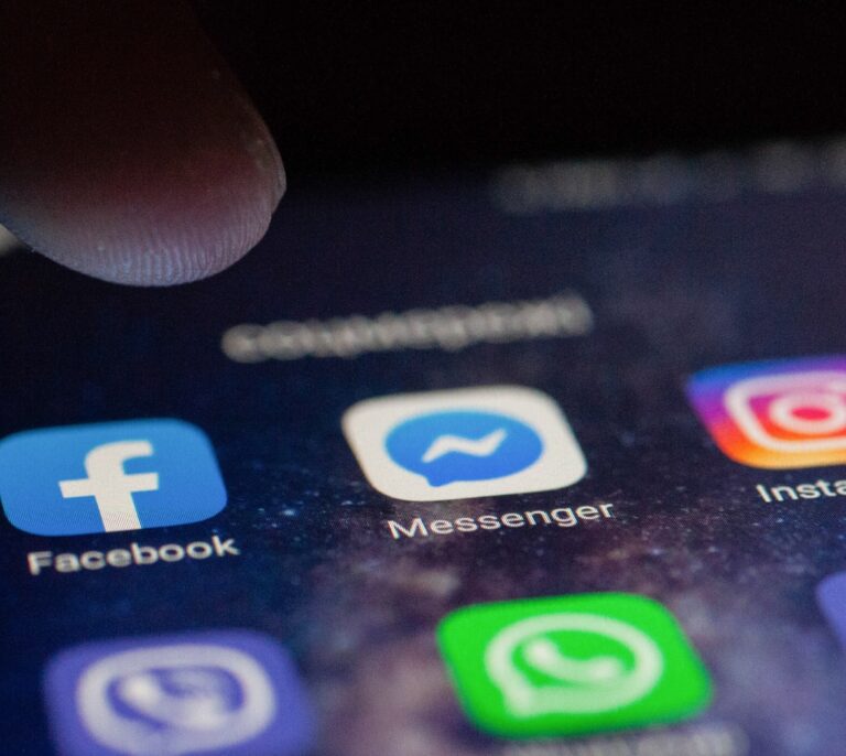 Los despidos de Twitter y Facebook alejan el sueño de los ingenieros de trabajar en las grandes tecnológicas