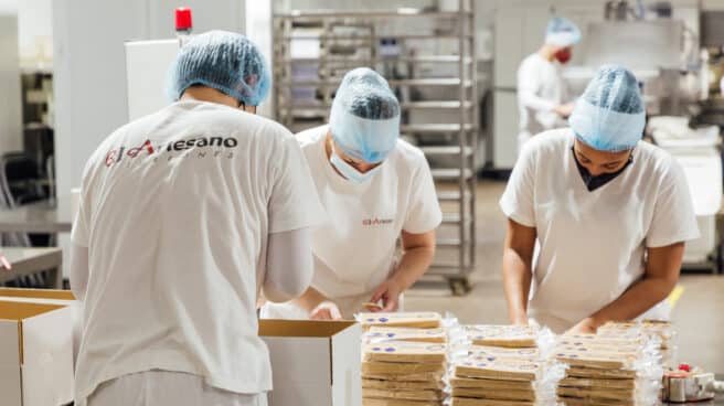 Recorrido por la fábrica de turrones ‘El Artesano’ antes de Navidad