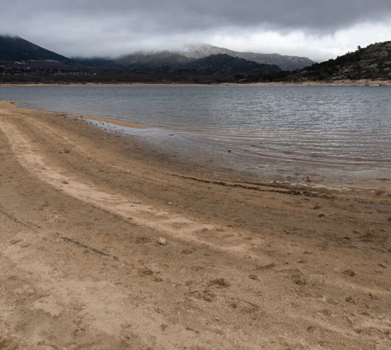 Fallece un niño ahogado en un embalse de Barcelona