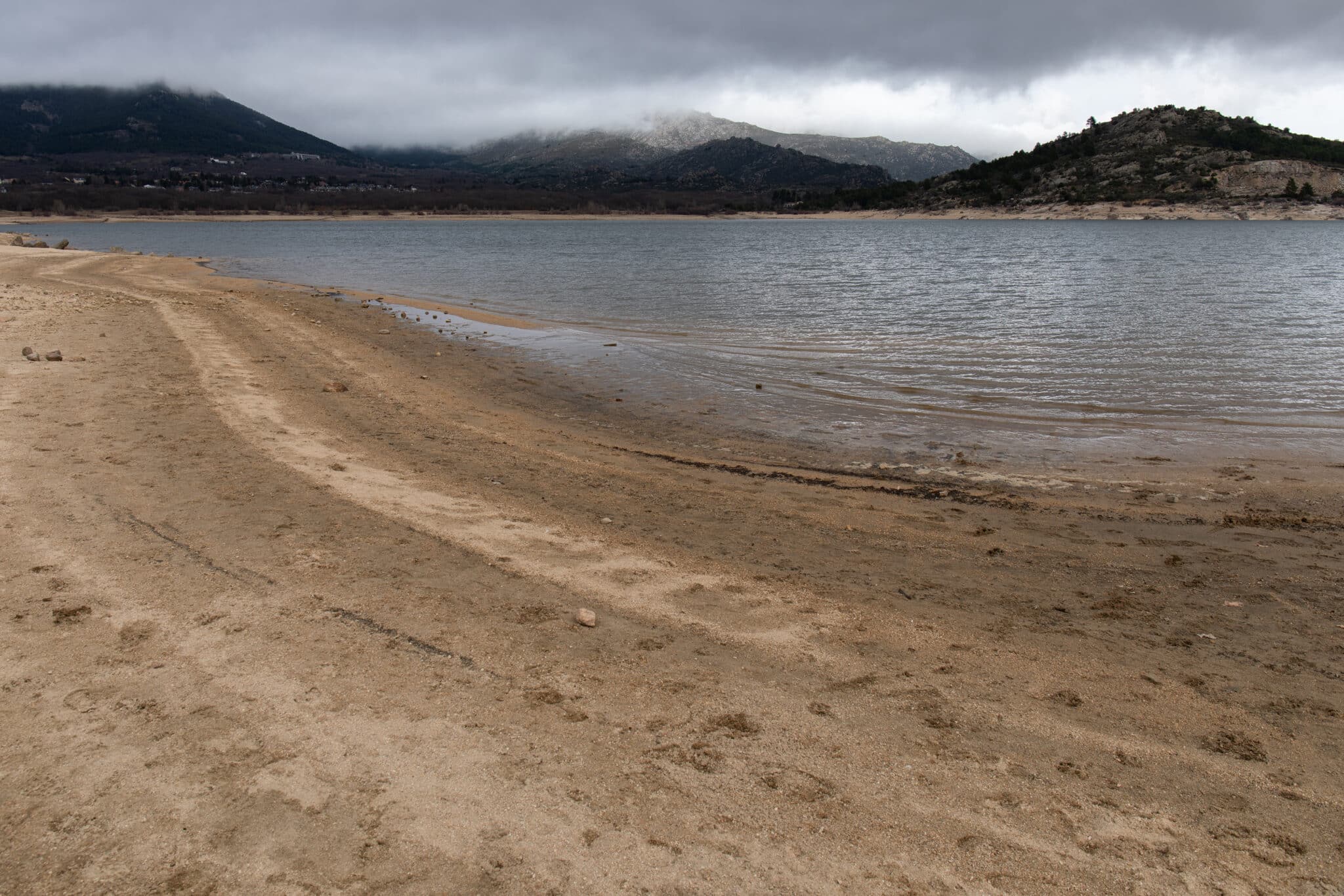 Fallece un niño ahogado en un embalse de Barcelona