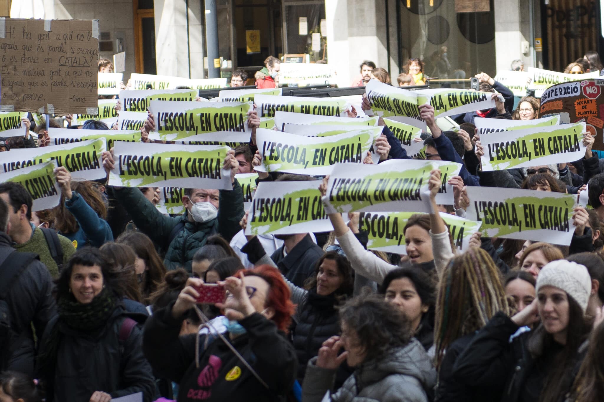 Manifestación contra la sentencia del 25% de castellano en la educación catalana.