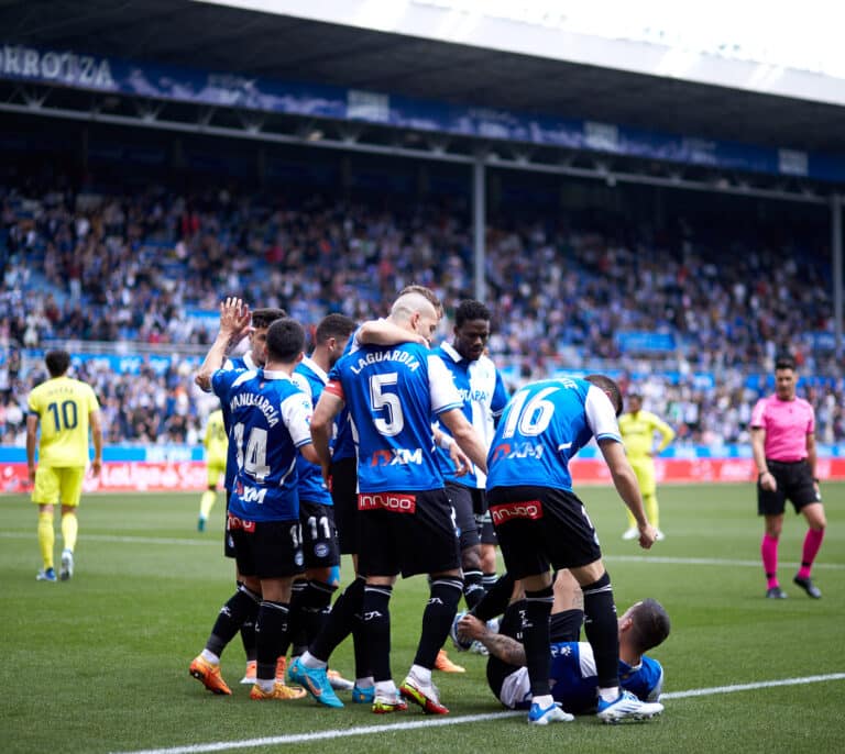 El Deportivo Alavés, un modelo de gestión deportiva único pese al descenso