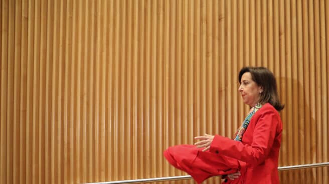 Robles comparece en la Comisión de Defensa en el Congreso