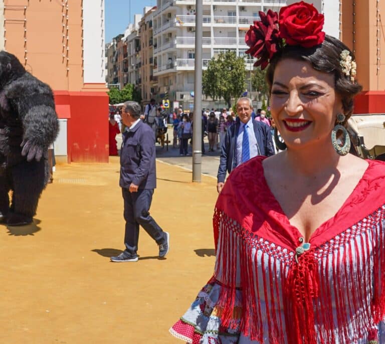 Los precedentes que avalan el empadronamiento de Olona para el 19-J en Andalucía